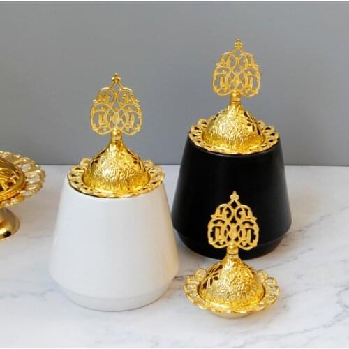 Creative European Gold Wrought Iron Ceramic Combination Incense Burner Aromatherapy Furnace Home Decoration Ornaments