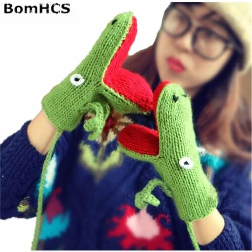 Cute Animal Green Crocodile Mittens Lady Winter Thick Warm Handmade Knited Gloves Cable Knit