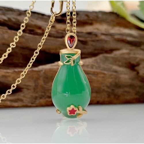 Wholesale Fashion Jewelry Green Chalcedony Inlaid Flower Vase Shape Pendant Necklace for Woman Feature Jewelry Charm Gift