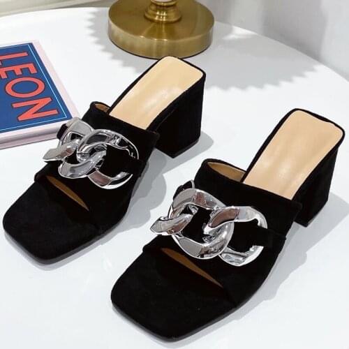 Big Size 2021 Women Slippers Fashion Thick Low Heels Sandals Slippers Pumps Shoes For Woman Casual Chain Female Heel Slides