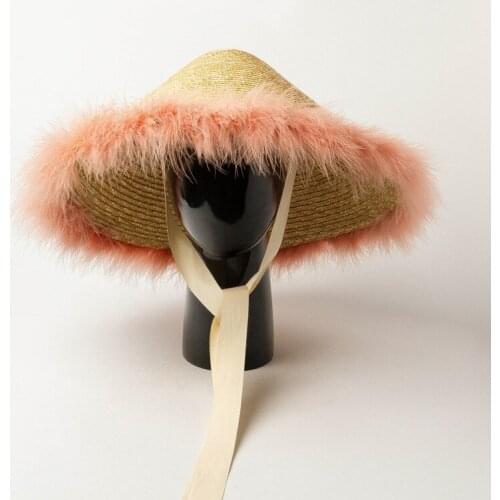 Bew French Elegant Summer Feather-side Straw Hats For Women Outdoor Beach Sunscreen Sun Hat Fashion Cap Cape Designer Style Hat