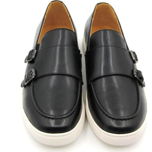 New Moccasins Mens Loafers Pointed Men Leather Shoes British Gentleman Men Dress Shoes Black Large Business Men Formal Shoes