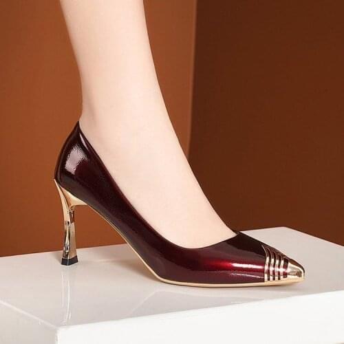 High-heeled womens spring 2021 new metal pointed shallow single shoes fashion lacquered fine heeled womens shoes