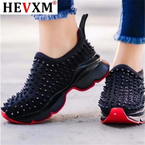 Women Sneakers 2020 Fashion Superstar slip-on Rivet Platform Sneakers Woman seasons sports shoes Comfortable Tennis shoes