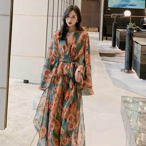 Vintage Casual Vacation 2 Pieces Set 2020 High End Summer Suits For Women Print Tops and Wide Leg Pants Chiffon Suits Two Pieces