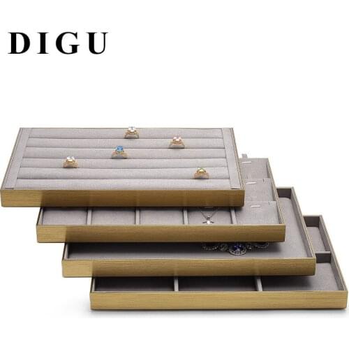 The new jewelry display plate microfiber metal edge jewelry jewelry necklace ring bracelet display stand can be customized