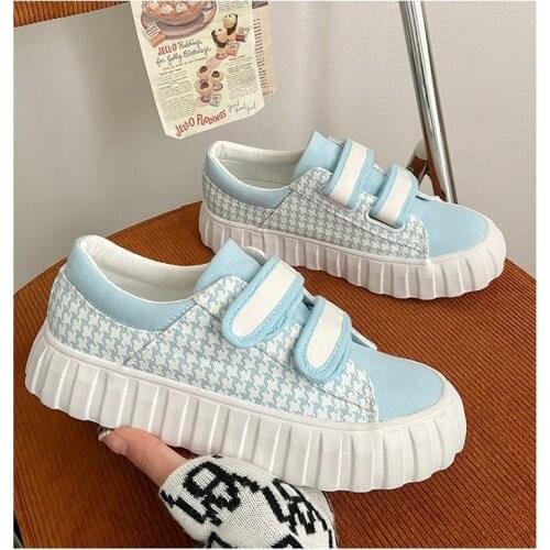 Womens Sports Kawaii Platform Japan Canvas Shoes Sneakers Flat Rubber Sole Casual Vulcanize Running Trainers Athletic Anime