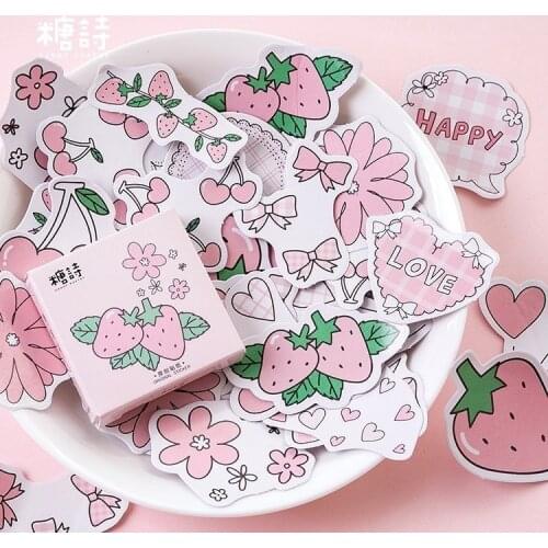 45PCS/box Cute Strawberry Flavor Paper Lable Sealing Stickers Crafts Scrapbooking Decorative Lifelog DIY Stationery Sticker