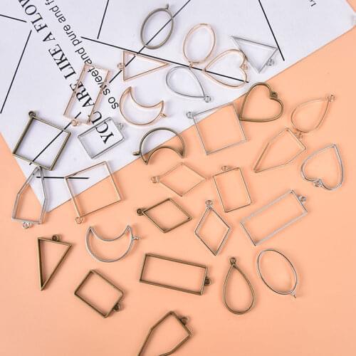 10pcs/lot Alloy Geometric Mold Hollow Flower Frame Necklace Blank Pendant Tray Bezel Charm For Jewelry Making DIY Handmade