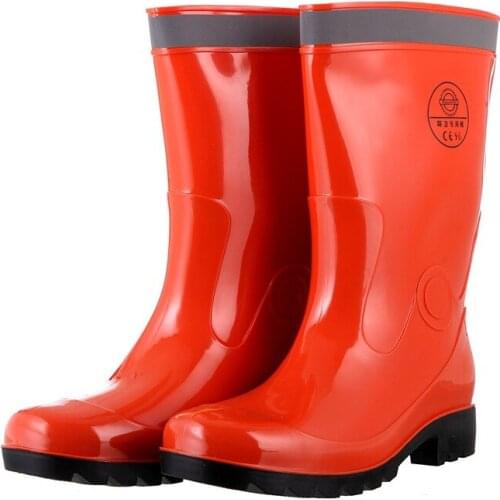 Rain Shoes Mens Reflective Safe Sanitation Boots Cleaners Mid-top Rain Boots Labor Safety Waterproof Work Shoes 30cm High Tube