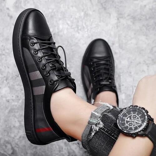 Mens Spring Autumn Casual Shoes Flat Bottomed Round Head Plaid Lace Up Casual Shoe Fashionable Color Matching Casual Board Shoe