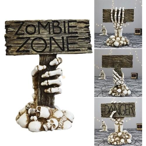 Halloween Decor Skeleton Hand Holding A Sign Resin Simulation Creepy Ornament Cosplay Party Prop Garden Statue H88F