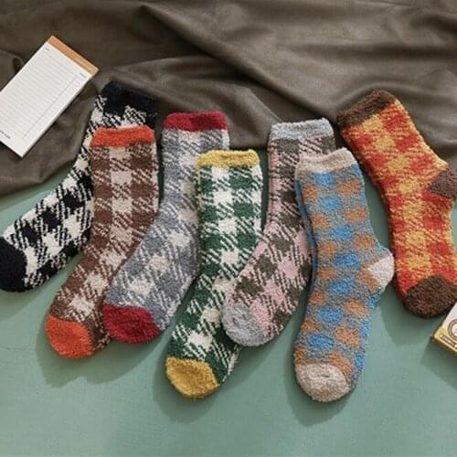 Women Coral Socks Plaid Fuzzy Warm Soft Velvet Microfiber Cozy Thickening Sleeping Autumn Winter Free Shipping