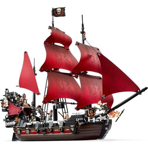 875PCS Pirates of the Caribbean Building Blocks Toys Model Compatible For The Black Pearl Ship Bricks Toys Children Boys