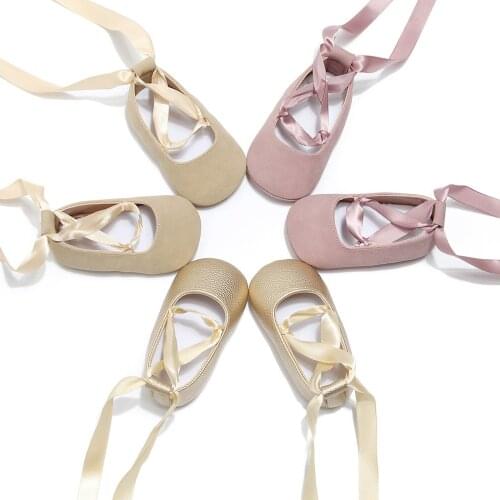 Newborn Baby Girls Moccasins Moccs Shoes Solid Soft Sole Walking Shoes with Ribbon Toddler Kids Footwear Infant First Walker