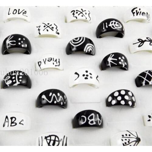 Wholesale - 200 pcs Black and White Resin Hand Painted Rings Fashion Jewelry