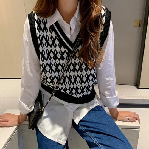 Elegant V-neck Fall Pullover Vests Women Chic Houndstooth Sleeveless Knitted Waistcoat New Autumn Office Lady Jumper Female