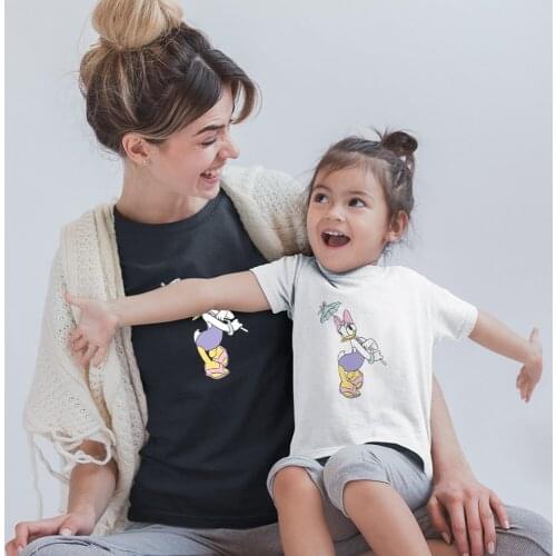 Daisy Cartoon Printing Harajuku Outdoor Kawaii Black White T Shirts Short Sleeve Disney Summer New Series Fashion Casual Comfort