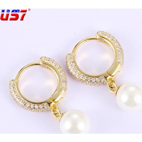 US7 New Round Freshwater Pearl Dangle Earrings Dazzling CZ Women Engagement Wedding Graceful Accessories Fashion Earrings