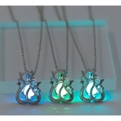Fashion luminous pendant open personality wild civet cats mother and child pendant necklace wholesale accessories