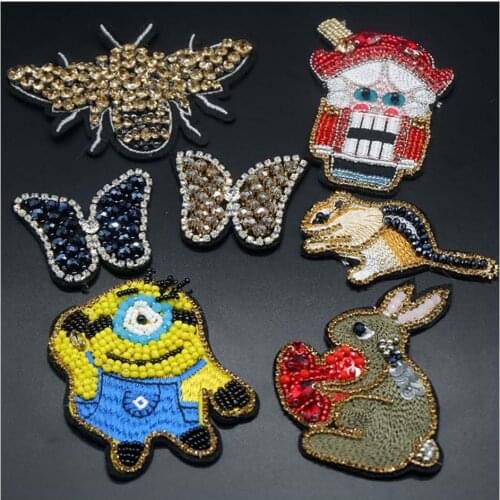 5PCS Butterfly Patches Rabbit Bee Embroidery Appliques Cloth Stickers Clothing Dress Sweaters Brooches Decoration M79F3