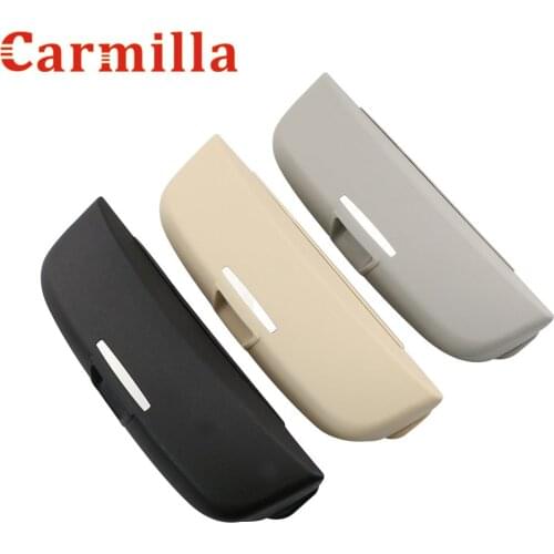 Carmilla Auto Car Interior Sunglasses Sun Glasses Storage Box Eyeglass Case Holder for Toyota Land Cruiser Prado 2700 4000