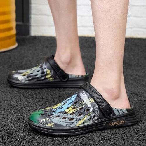 Breathable Non-slip Mules Male Garden Shoes Casual Beach Sandals 2021 New Arrival Mens Clogs Summer Shoes Men Slippers Zapatos