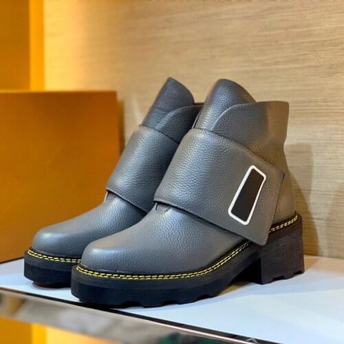 2021 New Women Winter Boots Hook Loop Woman Shoe Gothic Black Platform Ladies Leather Ankle Boots Women Shoe Fashion Botas Mujer