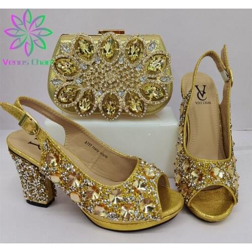 New Design Pointed Toe African 2021 Spring Lady Shoes and Bag Set in Golden Color Pu Leather Nigerian Women Shoes Matching Bags