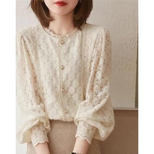 2021 spring new French gentle stitching lace round neck flower flocking lace shirt top