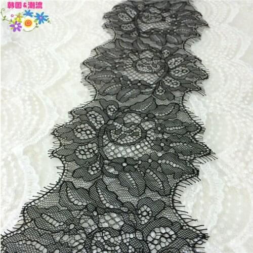 3 yard /lot Eyelashes lace trim flower-shaped white black lace fabric diy accessories 13cm wide laciness