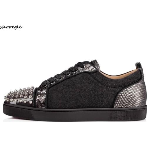 SHOOEGLE New Men Spike Sneakers Lace-up Shoes Mixed Color Low Top Sneakers Rivets Toe Flats Runway Shoes Men