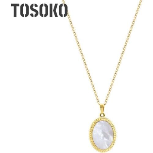 TOSOKO Stainless Steel Jewelry Natural Shell Oval Pendant Necklace Fashion Female Clavicle Chain BSP748