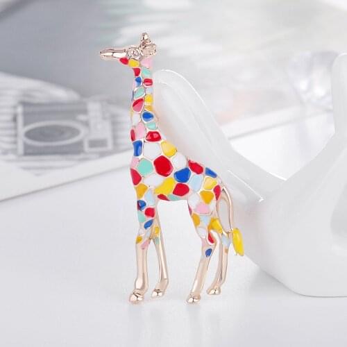 Enamel Giraffe Brooches for Women Cute Animal Brooch Pin Fashion Jewelry Gold Color Gift For Kids Exquisite Broches