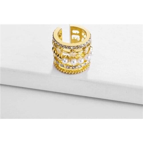 Fashion Gold Color Wide Ear Cuff Female C-shaped Earclips Imitation Pearl Crystal Earcuffs Jewelry 2020