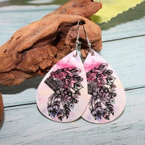 2021 New Fashion Tie-dye Double-sided Printing Feather Leather Earrings Personality Drop-shaped Pu Earrings Wholesale