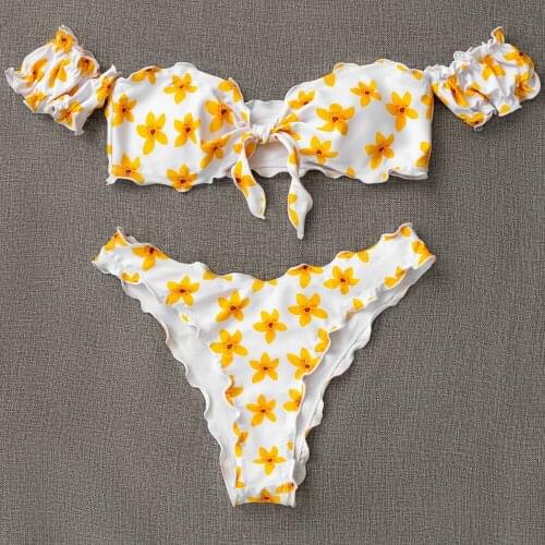 White Bikini Swimwear Two Pieces With Yellow Flowers Printing Cute Women Swimsuit Lace Beachwear 2021 Sexy Hot Spring Bathers