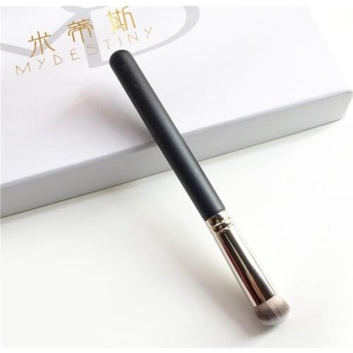 Mini rounded slant concealer makeup Brush 270S Angled Round Small Foundation Cream Buffer Blender Make up Brush Cosmetics Tool