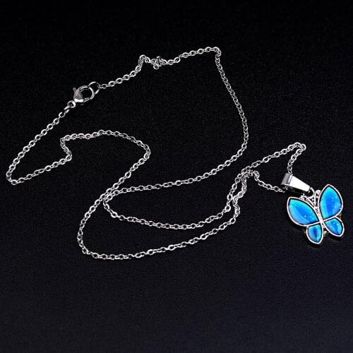 Novelty Butterfly Shape Pendant Sensitive Thermo Mood Color Change Necklace Women Jewellery
