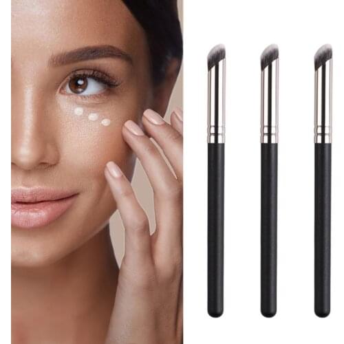 New Concealer Makeup Brush Under Eye Concealer Brush Mini Eyeshadow Detail Concealer Brush Foundation Cream Tool Makeup Brushes
