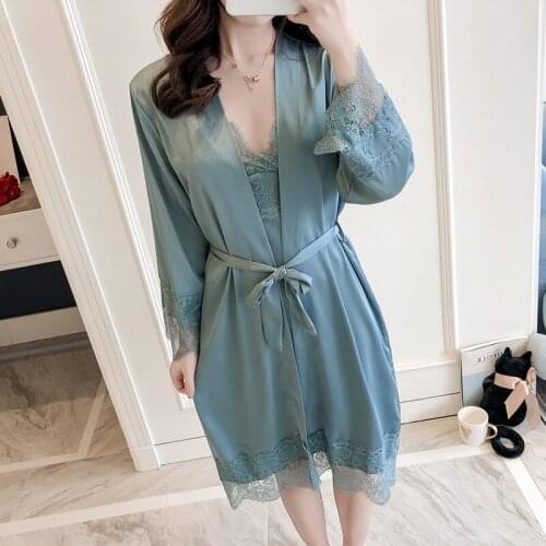 Sondr Women's Bathrobes