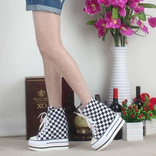 Cyabmoz Women's Hidden Platform Shoes