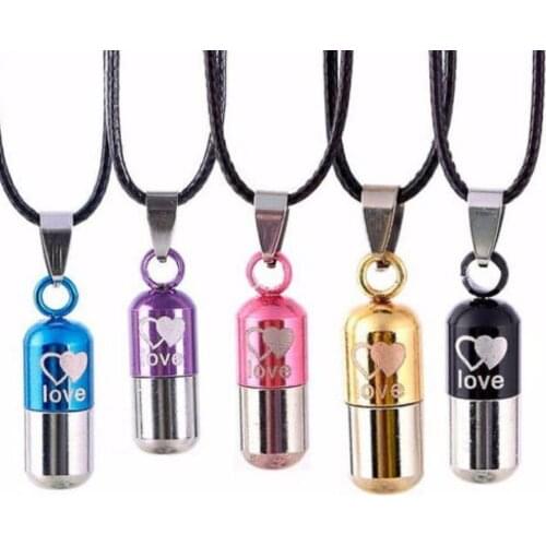 Stylish Open Capsule Stainless Steel Pill Pendant Ash Holder Mini Perfume Bottle Leather Chain Necklace Keepsake Jewelry Gift