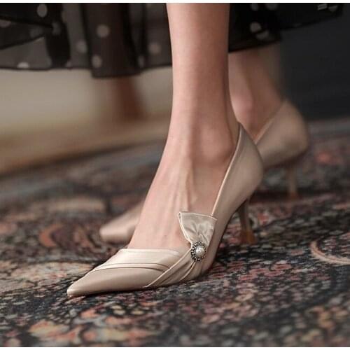 New French Temperament Small High Heels Pumps Female Bridal Wedding Shoes Bow Knot Elegant Satin Surface Pointed Toe Dress Shoes