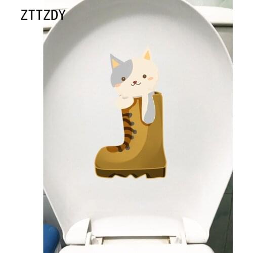 ZTTZDY 13.5*24.7CM The Cute Cat In The Shoes WC Toilet Decal Kids BedRoom Home Decor Wall Sticker T3-0119