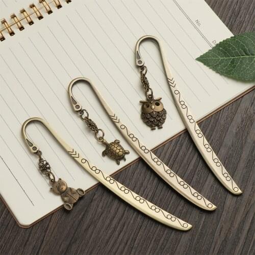 1PC Chinese Style Retro Metal Bookmark Tortoise Crab Owl Bear Cute Animal Pendant Creative Book Mark Stationery Student Supplies
