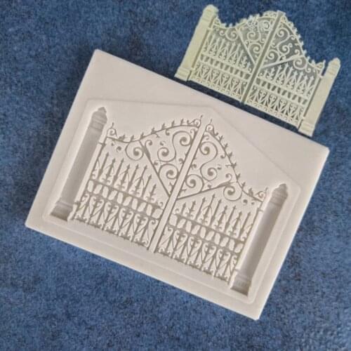 DIY Retro Fence Gate Silicone Fondant Cake Mould Baking Decoration Tool A1316