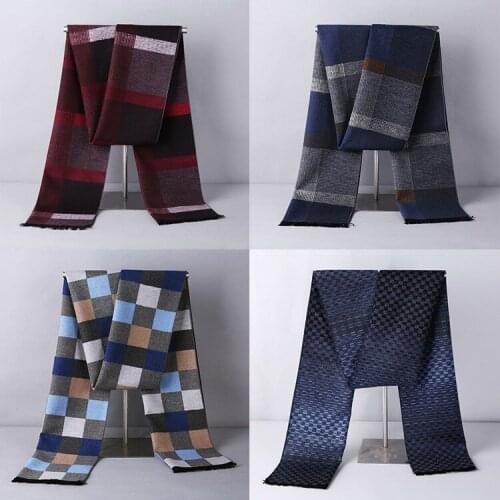 2020 Luxury Brand Design Men Scarf Foulard Velvet Scarves Winter Warm Neckerchief Scarfs Shawls Wraps Male Bufandas Hombre