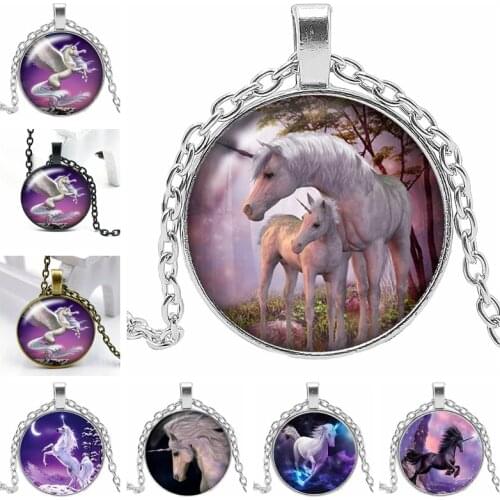 2020 New Unicorn 3 Color Necklace Glass Convex Round Personality Forest Horse Pendant Necklace Gift Wholesale