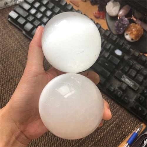 Feng shui Folk Crafts polished spheres natural white selenite crystal ball for Healing decoration